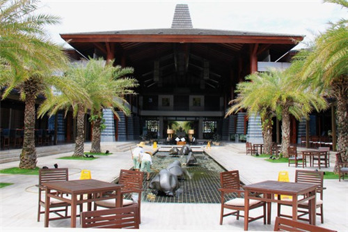 瘦肉炒豆腐干黄瓜可以吃吗（黄瓜可以和豆腐干一起炒肉吗）